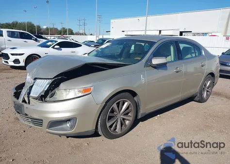 2011 Lincoln Mks z USA, uszkodzony, nr VIN 1LNHL9DR3BG602906